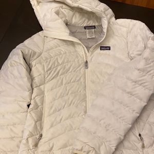 Patagonia puffer jacket